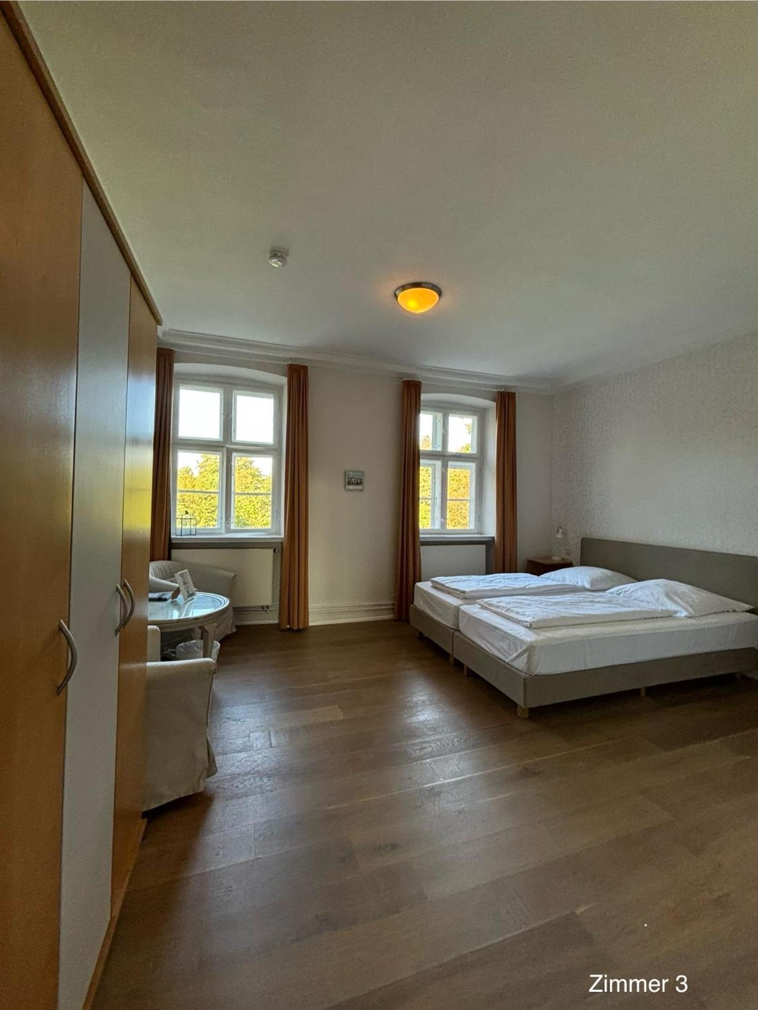Hotel Zollhaus Schleswig Esterno foto