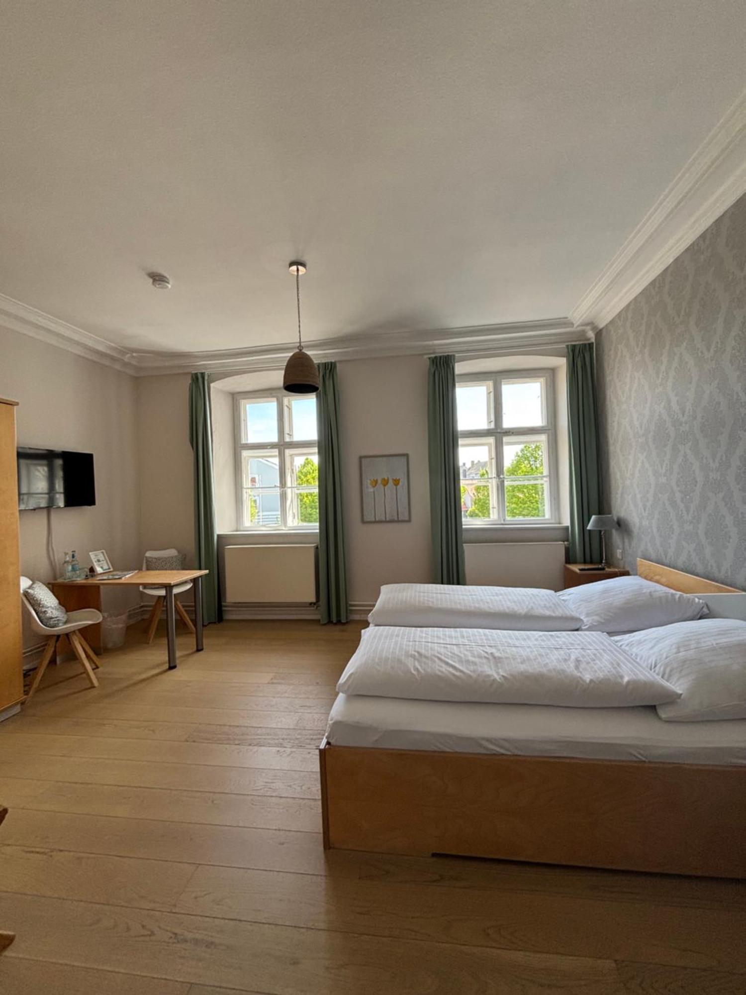 Hotel Zollhaus Schleswig Esterno foto